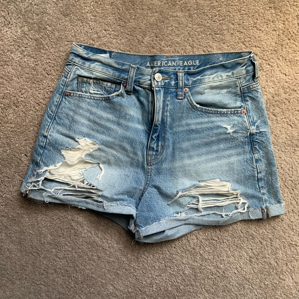American Eagle Mom Short size 8
